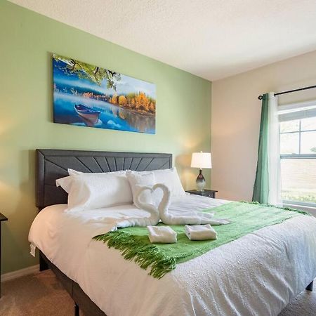 Super Comfy And Spacious 3 Bedroom 10 Minutes From Disney, With Major Shopping 4 Minutes Away Kissimmee Extérieur photo