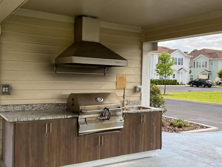 Super Comfy And Spacious 3 Bedroom 10 Minutes From Disney, With Major Shopping 4 Minutes Away Kissimmee Extérieur photo