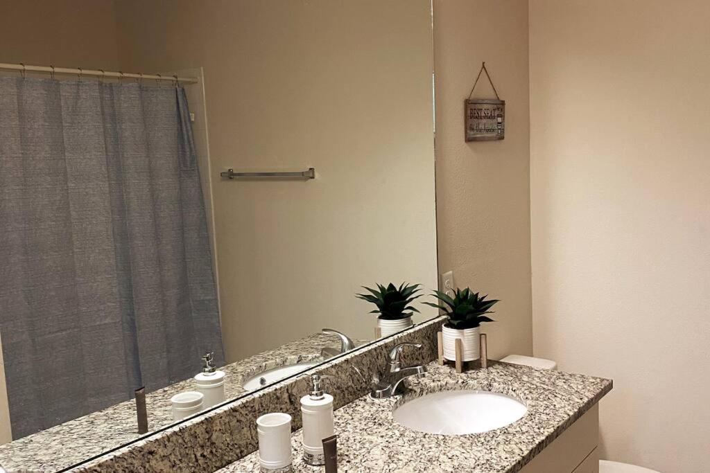 Super Comfy And Spacious 3 Bedroom 10 Minutes From Disney, With Major Shopping 4 Minutes Away Kissimmee Extérieur photo