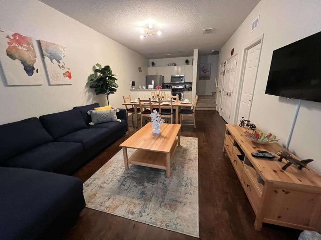 Super Comfy And Spacious 3 Bedroom 10 Minutes From Disney, With Major Shopping 4 Minutes Away Kissimmee Extérieur photo